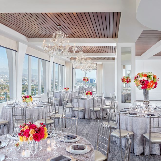 ballroom with round tables and chairs