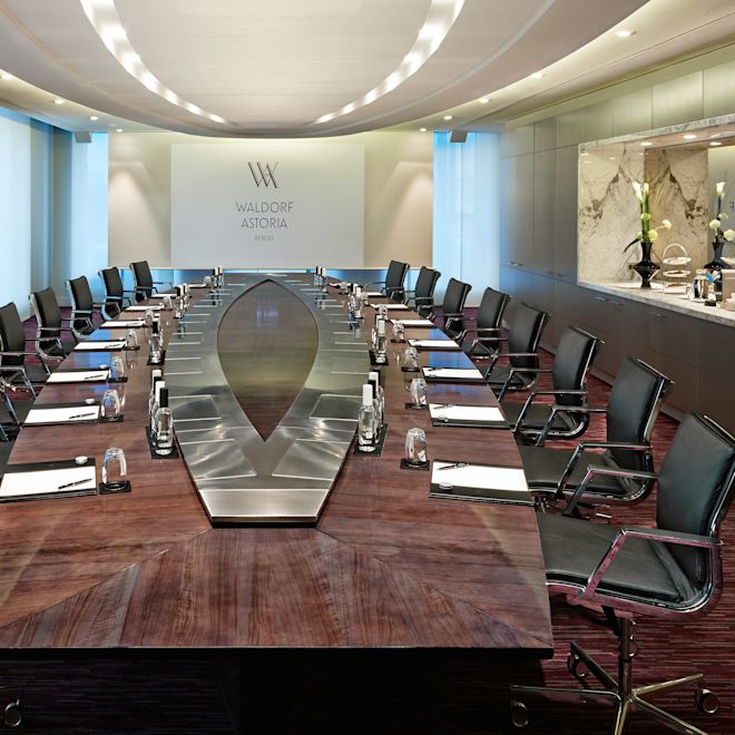 Long Table in Broadway Boardroom