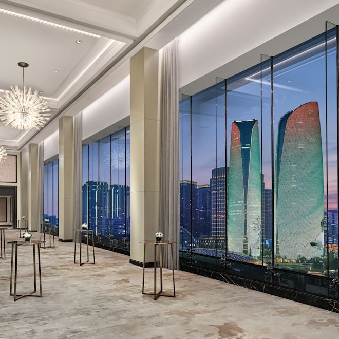 宴会厅门厅夜景