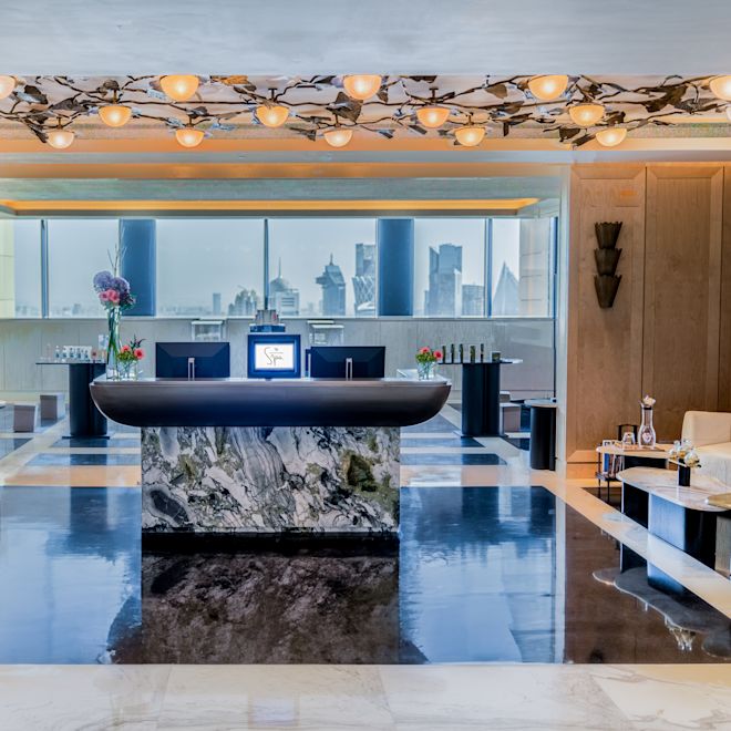 スパのフロントデスク