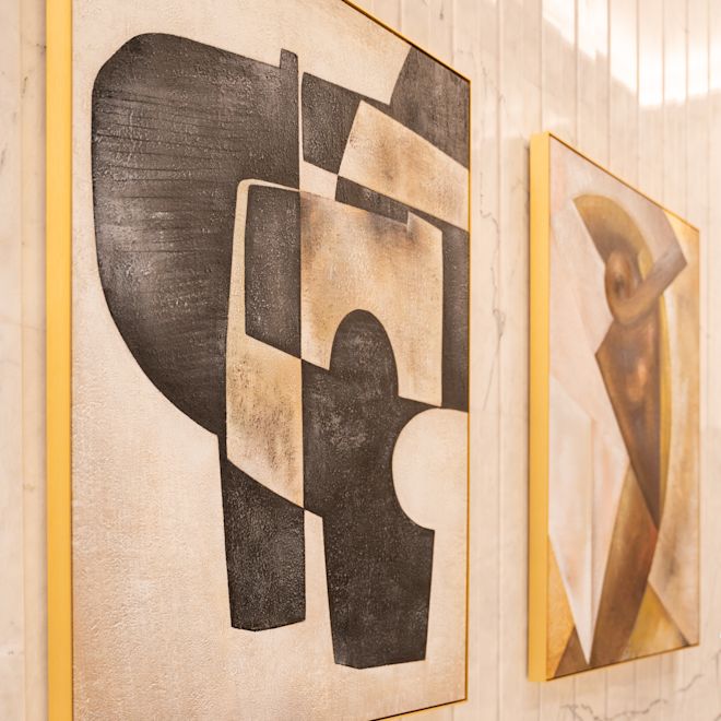 ロビーエリアの壁の装飾