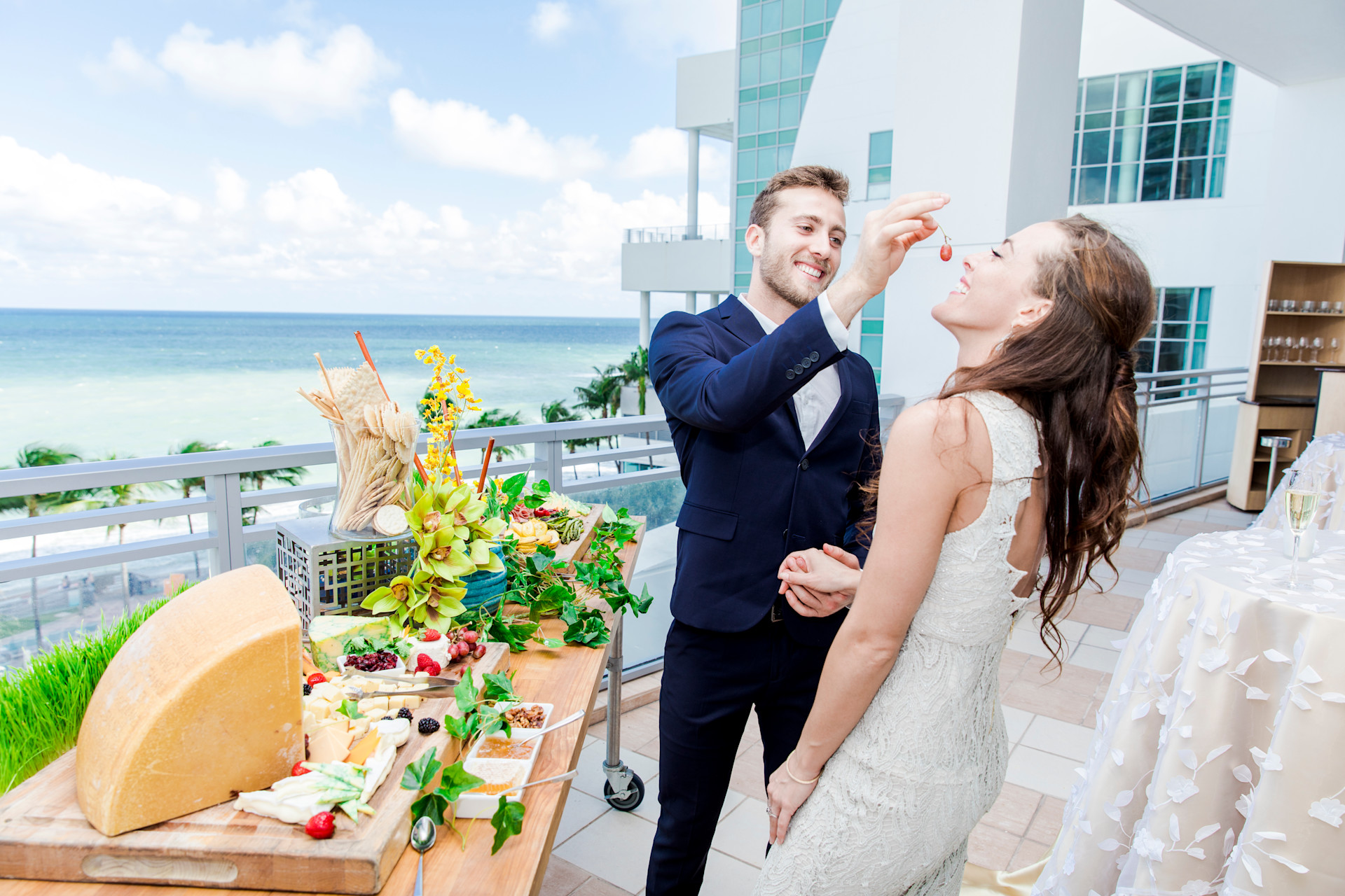 🩵 Cómo casarse en Miami, FL!? 👰🏼\u200d♀️🤵🏼\u200d♂️ (feb 2022) Links útiles:  Curso pre-matrimonial: https://www.floridapremaritalcourse.com Licencia de  matrimonio y cita para casarse: ..., image size:1920x1280