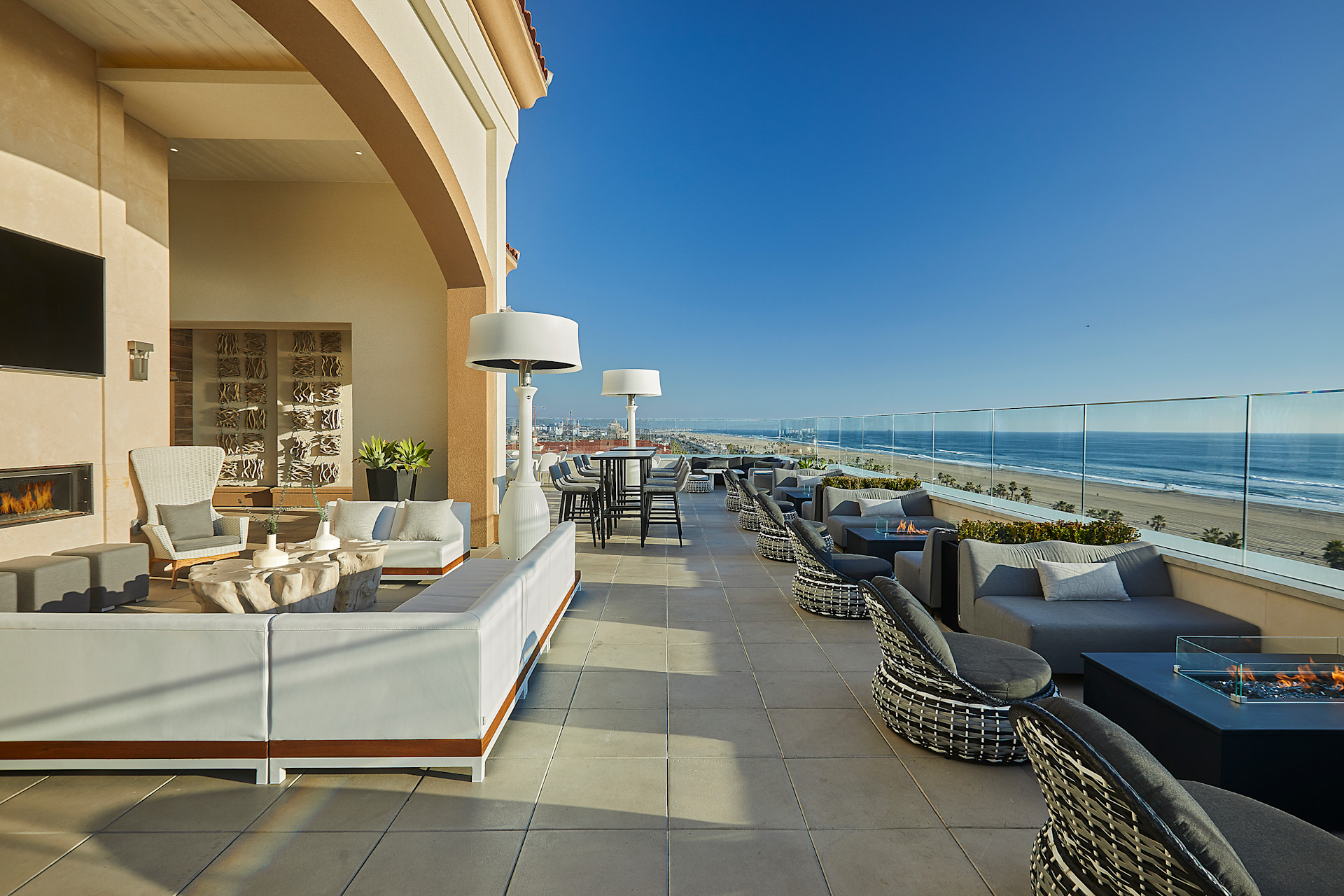 The Waterfront Beach Resort photo 8