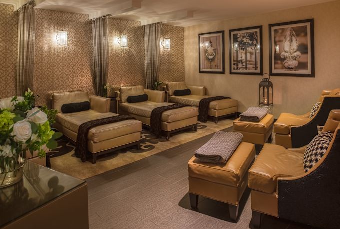 水疗中心休息区