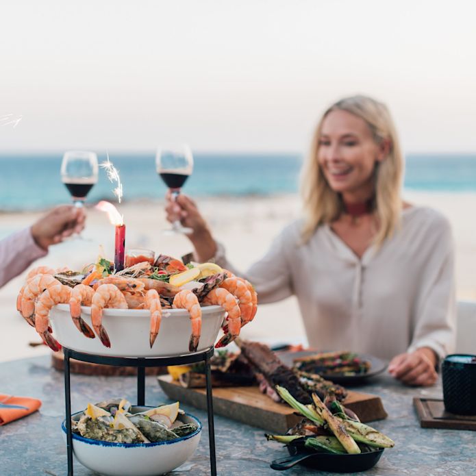 Para z widokiem na ocean z widokiem na jadalnię