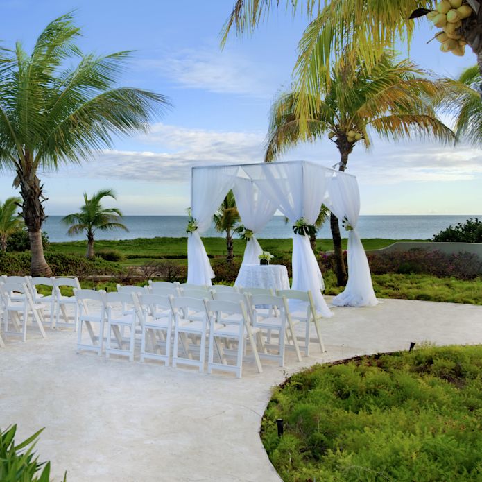 Outdoor Romantic Ceremony