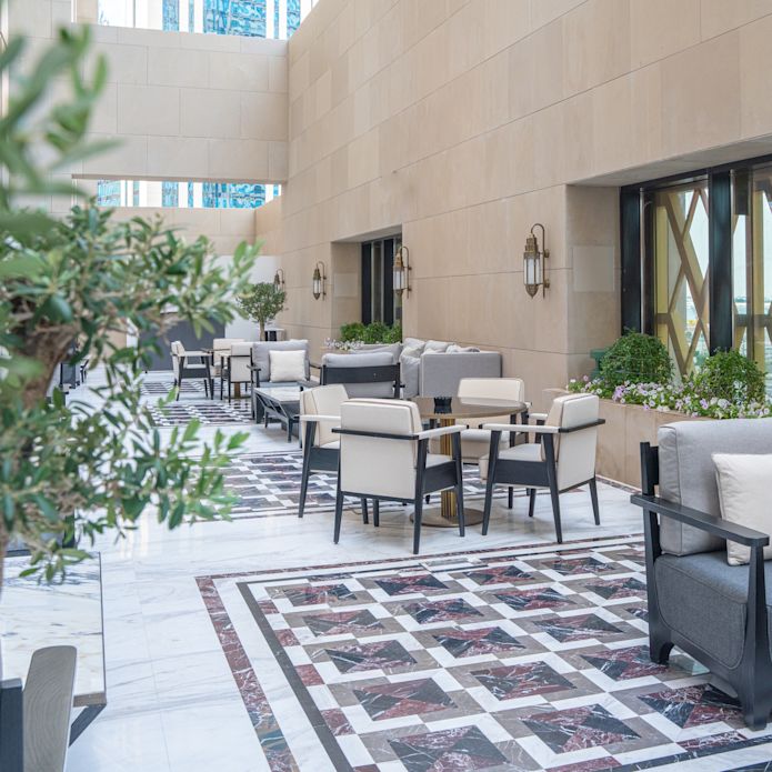 レストラン「アル・フェイロウズ」のテラス