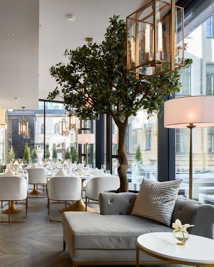 Área para refeições do restaurante Lilja Terrace