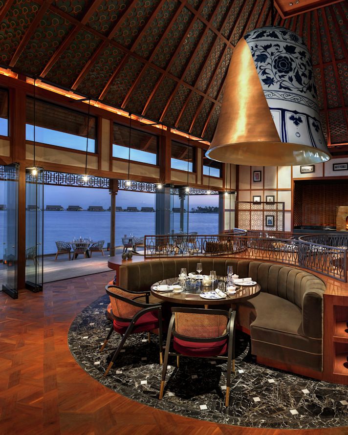Li Long Interior