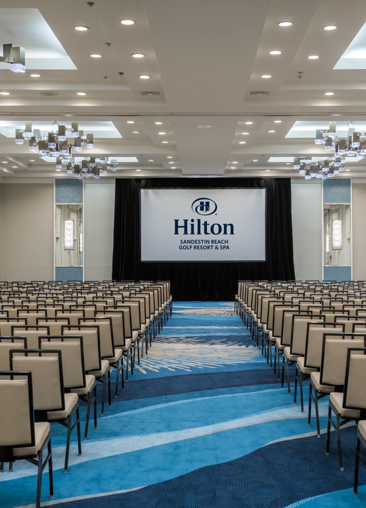 ห้องประชุมพร้อมเก้าอี้