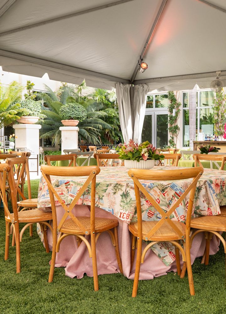 tabels and chairs in Event Lawn