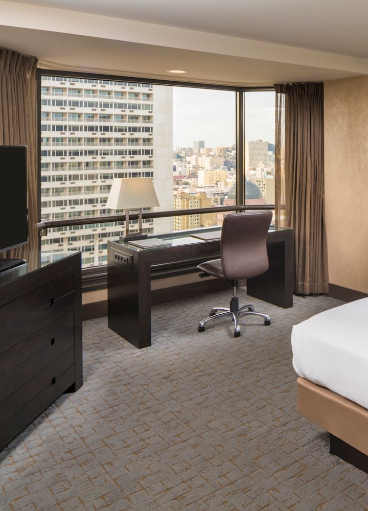 - Apartament BayView cu dormitor