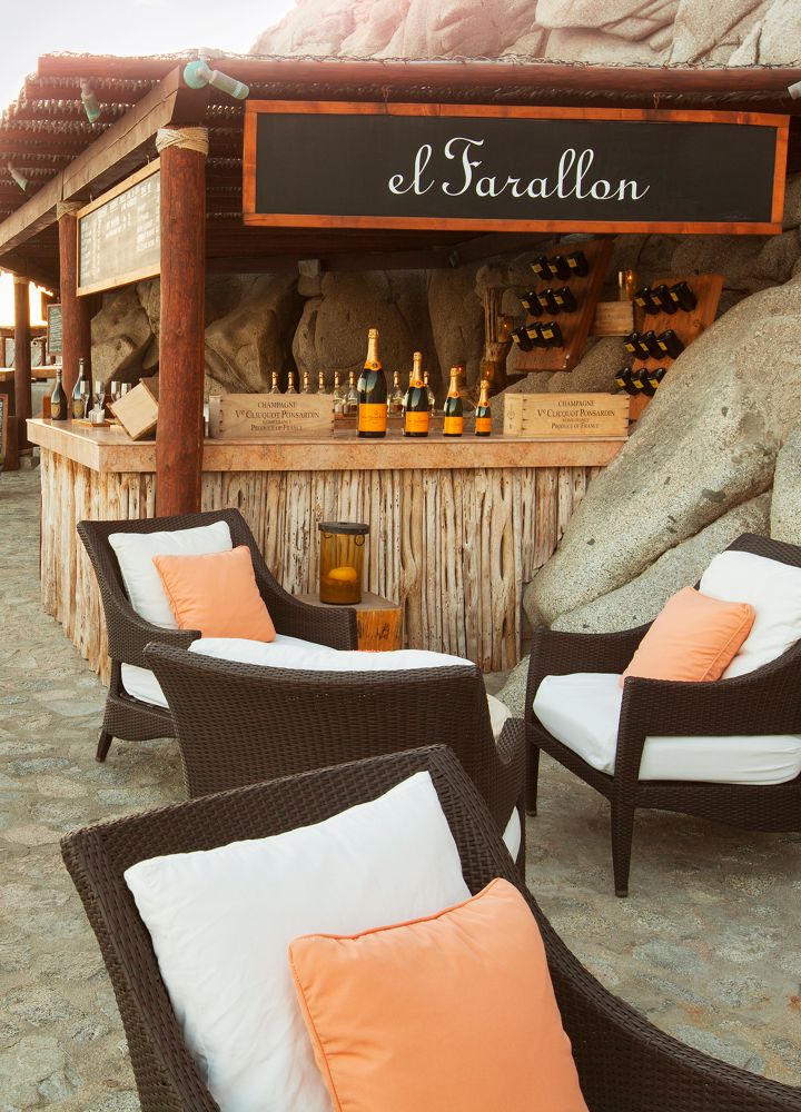 Champagne Terrace bar