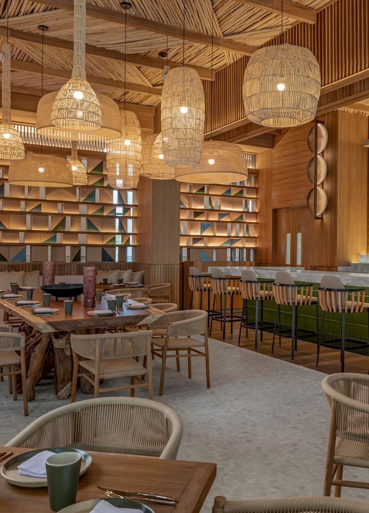 JA'O restaurant dining area and bar