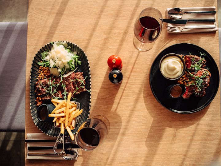 Carvv Grill och Enoteca