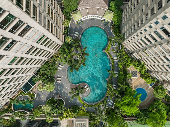 Guest in Outdoor Pool, Aerial View