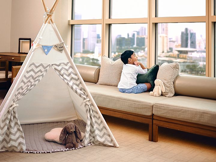 Camera - Tenda di teepee per bambini con vista sulle finestre