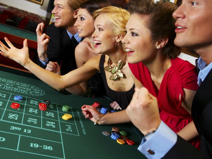 People playing Poker Roulette