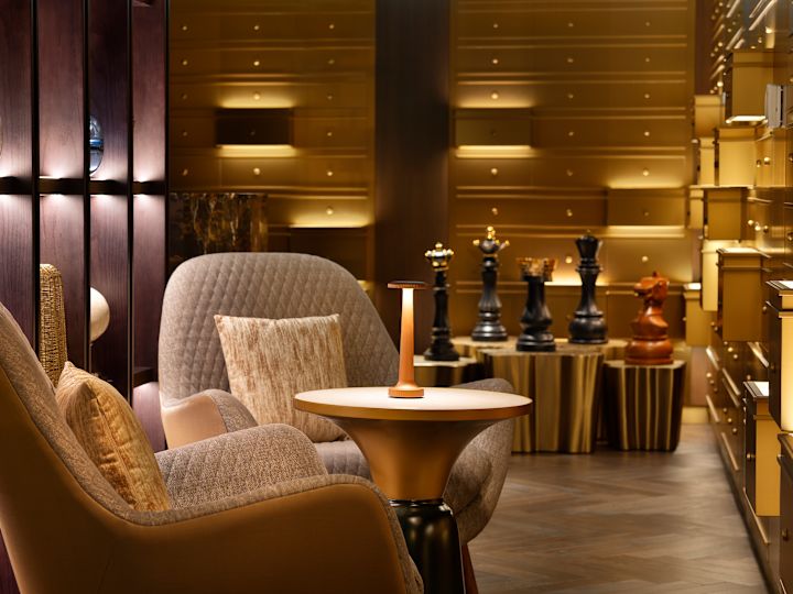 Trade Room lounge area