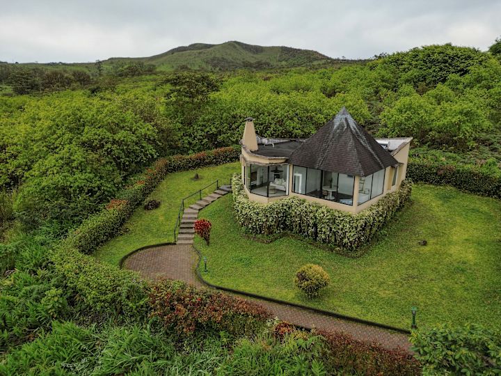 Guest Villa Exterior