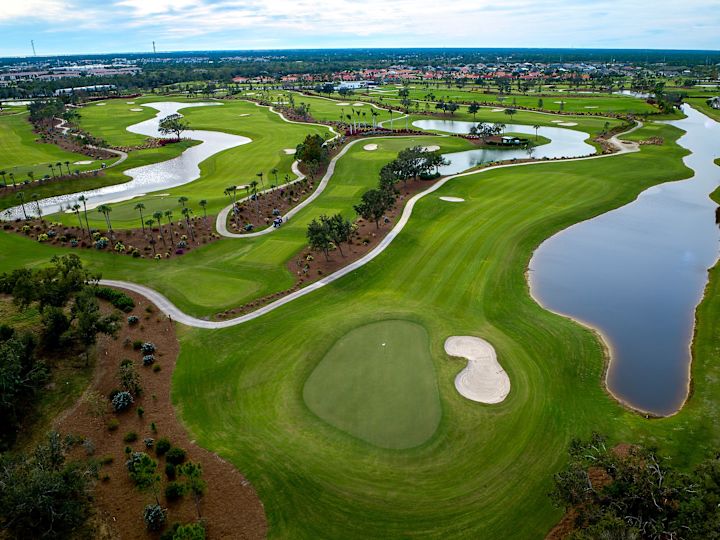 Klub Golf Aileron dengan Fitur Air