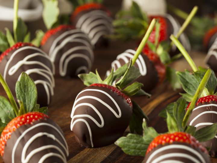 Chocolate Covered Strawberries, Online Amenity Ordering