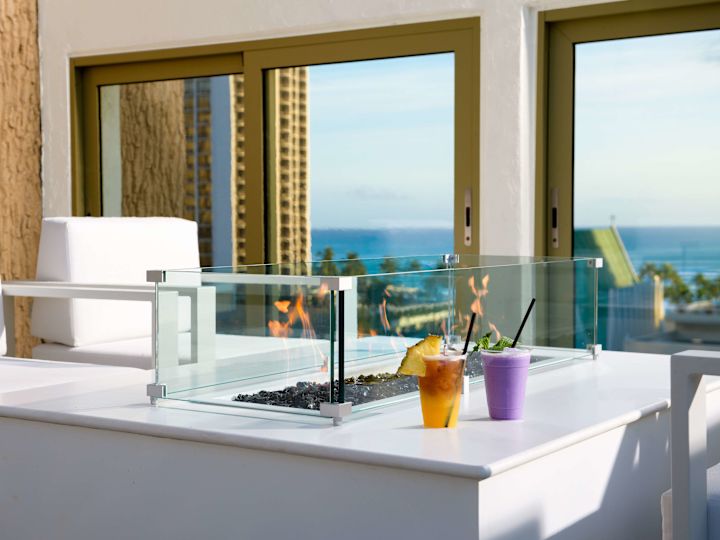 pool deck, fire pit, cocktails