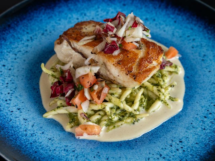 트라부코 레스토랑, 디너 앙트레, 생선 구이