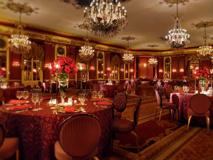 Red Lacquer Room