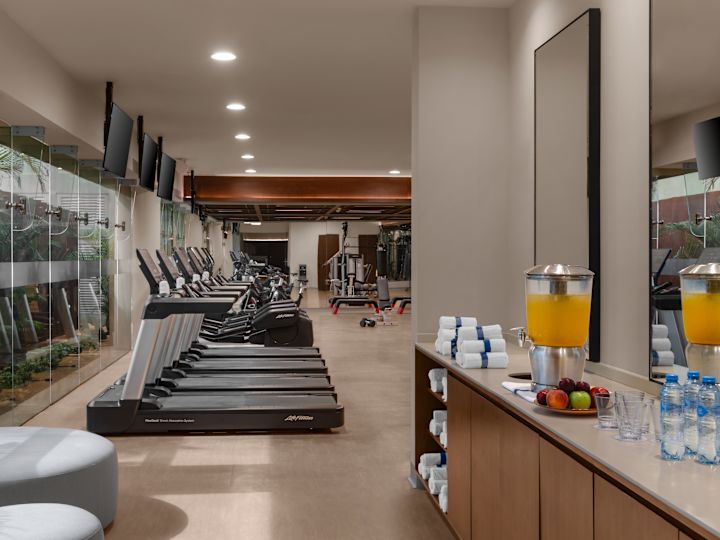 tapis de course dans le centre sportif
