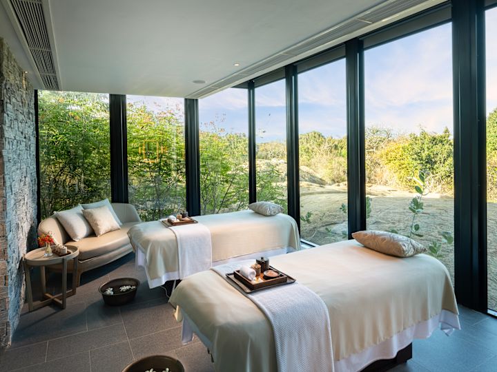 Spa treatment room
