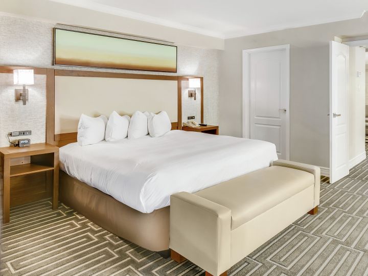 Ambassador Suite Bedroom