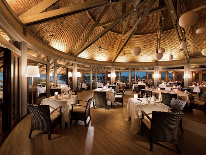 Dining Area at a Restaurant with Lagoon View
