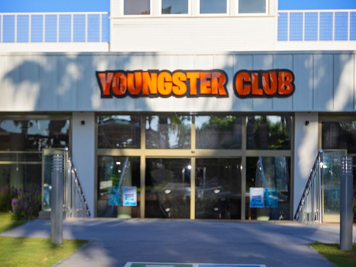 Entrance to the Youngster Club