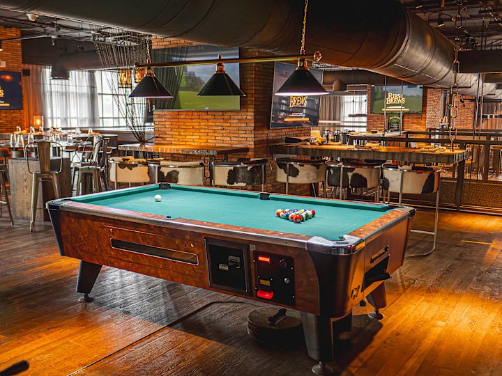 Ribs & Brews pool table, dining tables
