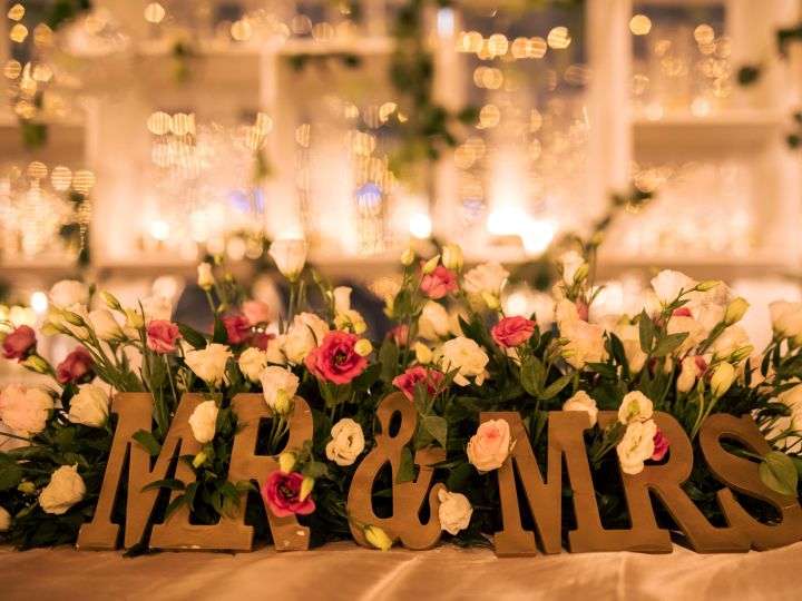 Wedding Arrangement with Flowers