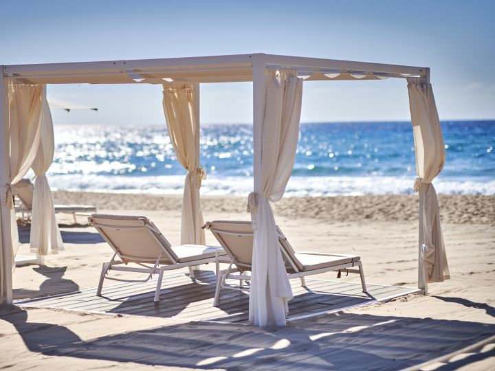 Cabana at the Beach with Two Seats