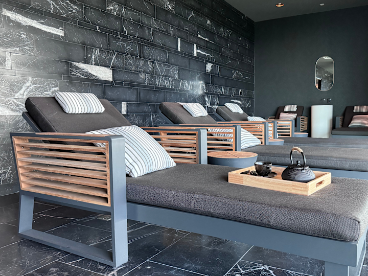 Hotel Spa Lounge Area