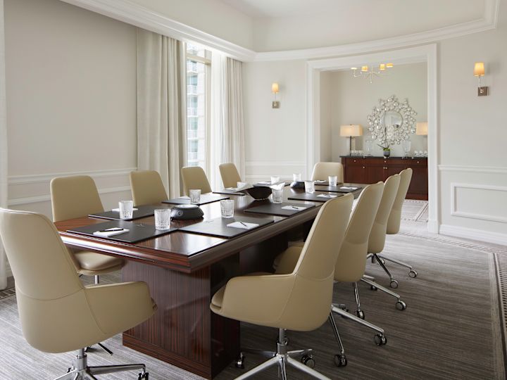 Magnolia Boardroom