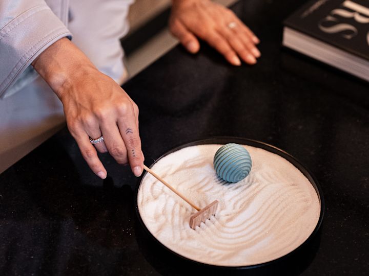 Mini plaque de râtelage méditative