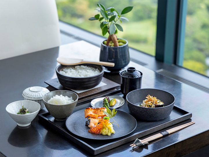 Restaurant "Kazahana", Hauptgericht zum Abendessen mit Reisbällen