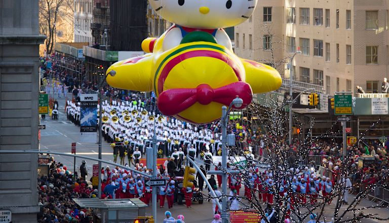 Macy's Thanksgiving Parade Hello Kitty
