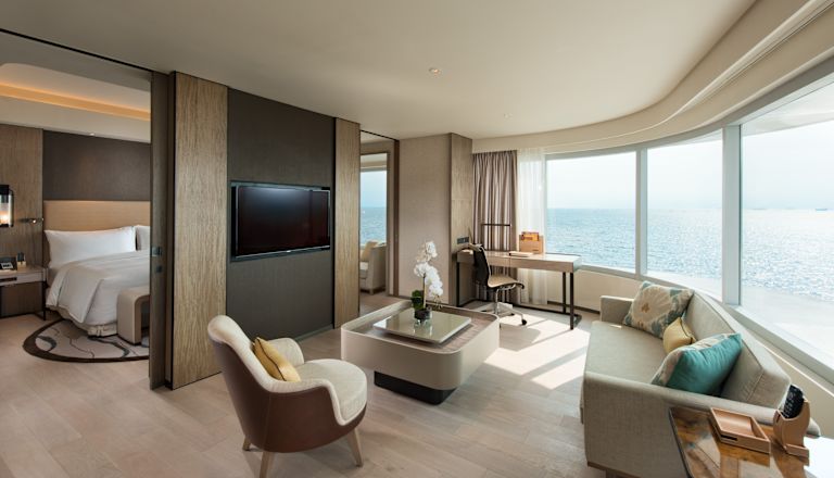 Suite Living Room with Bay View from Large Windows
