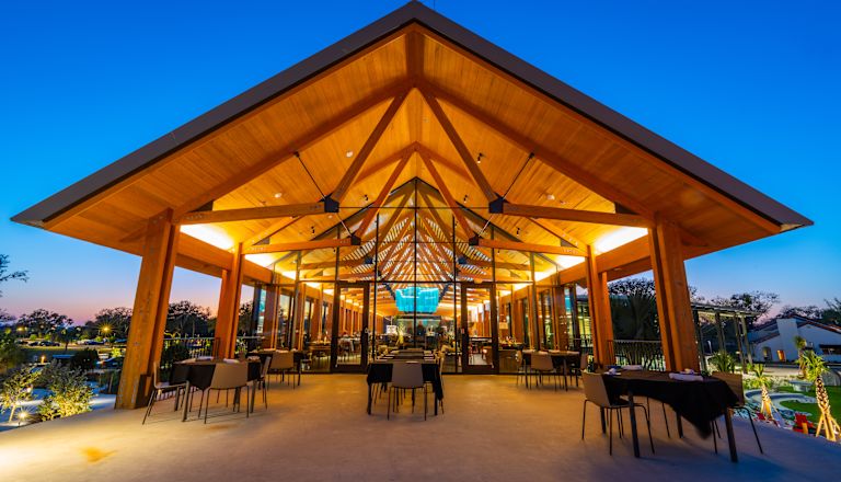  Restaurant Twin View