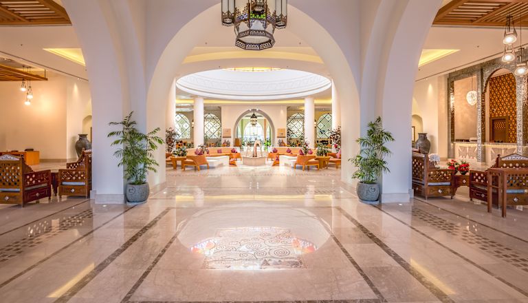 Lobby Entrance with Lounge Seating
