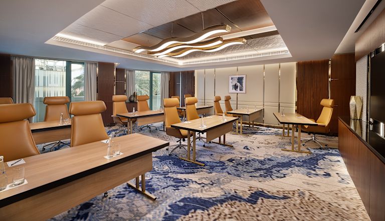 Meeting Room Setup Classroom Style