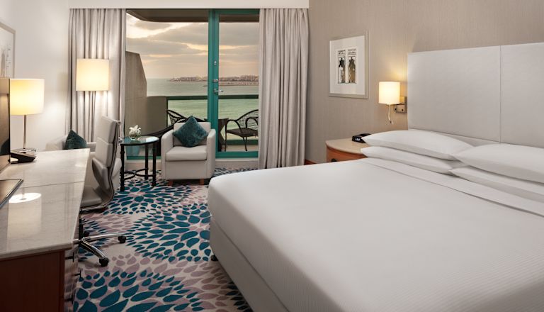 King Deluxe Guest Room