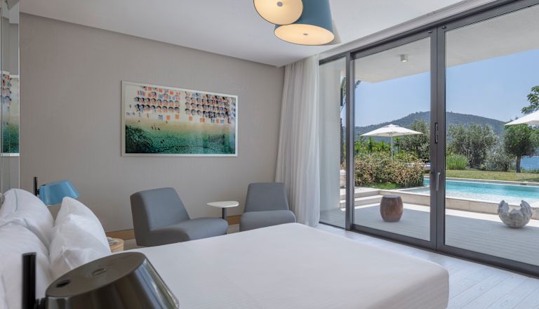 Hoofdslaapkamer in villa