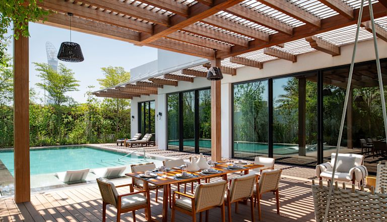 Piscina privata e gazebo in una villa
