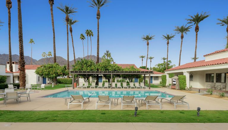 Executive Suite Pool View